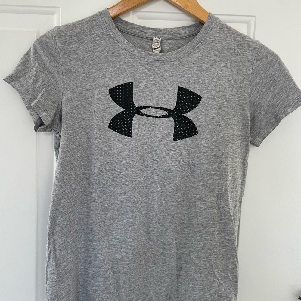 Under Armour Gray Fitted Short Sleeve Tee
